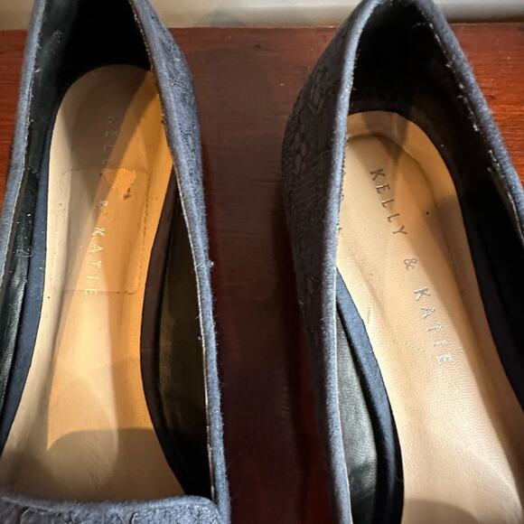Kelly & Katie Lovelian Navy Blue Lace Loafer Pointed Tie Shoe Crystals 7.5 - Picture 2 of 13